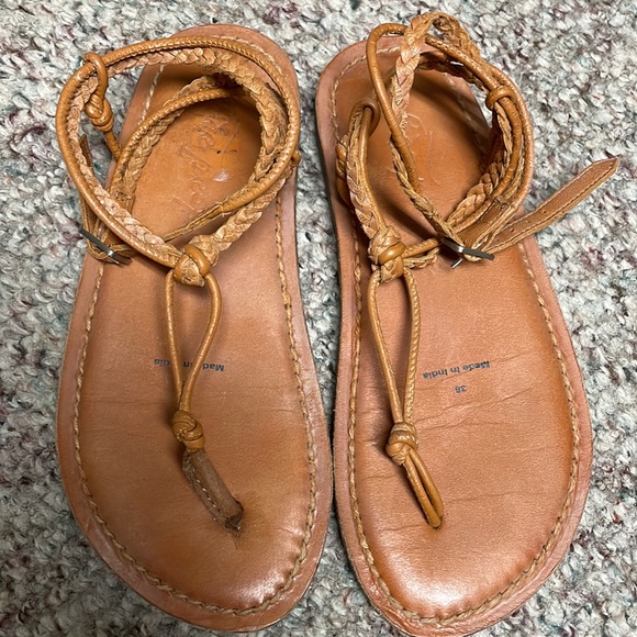 New free people leather sandals - Picture 3 of 8